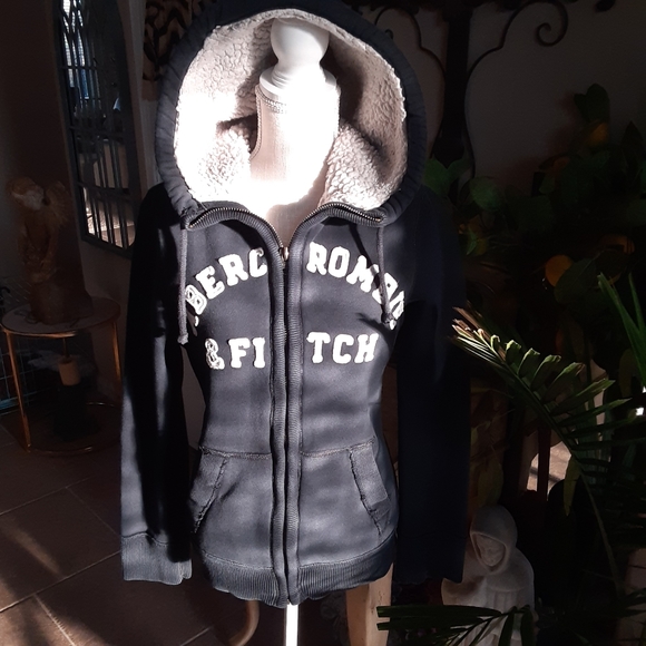 Abercrombie u0026 Fitch | Tops | Abercrombie And Fitch Cotton Blend Full Zipper  Hoodie Size S | Poshmark